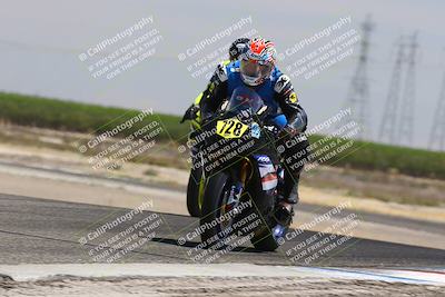 media/Aug-03-2025-TrackDaz (Sun) [[bf4a71acf9]]/B Group/1220pm (Wheelie Bump)/